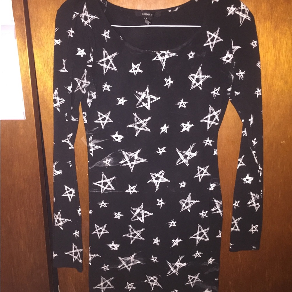 Star printed black bodycon mini dress
